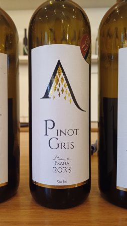 Fľaša vína Pinot gris 2023, zemské víno (suché)