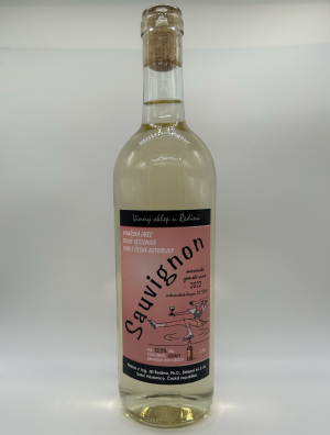 Fľaša vína Sauvignon 2022, zemské víno (polosladké)