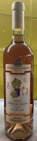 Fľaša vína Zweigeltrebe rosé (Herbarium Moravicum) 2022, pozdný sber (polosuché)