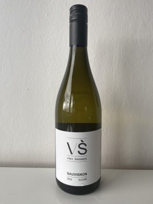 Fľaša vína Sauvignon 2022, zemské víno (suché)