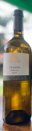 Fľaša vína Tramín Noble Rot 2021, výber z hrozna (sladké)