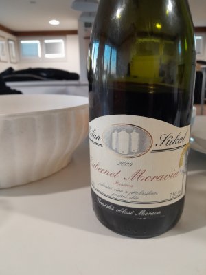 Fľaša vína Cabernet Moravia 2009, pozdný sber (suché)