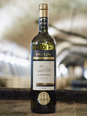 Fľaša vína Chardonnay 2021, pozdný sber
