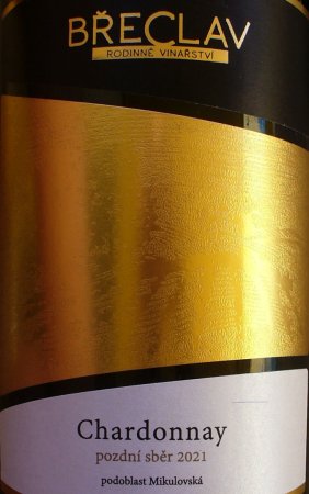 Fľaša vína Chardonnay 2021, pozdný sber (polosuché)