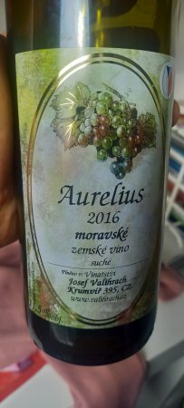 Fľaša vína Aurelius 2016, zemské víno (suché)