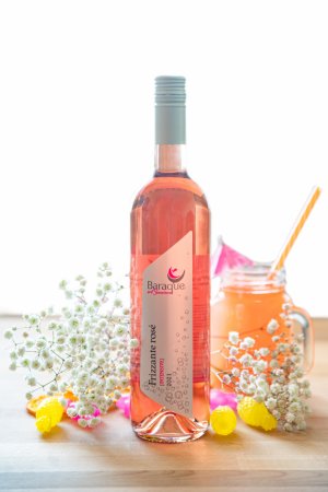 Fľaša vína Frizzante rosé 2021, zemské víno - perlivé (polosladké)