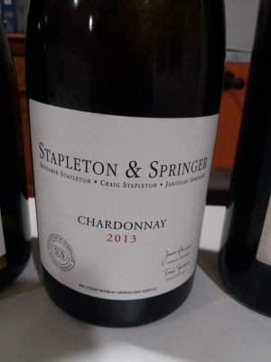 Fľaša vína Chardonnay 2013, zemské víno (suché)