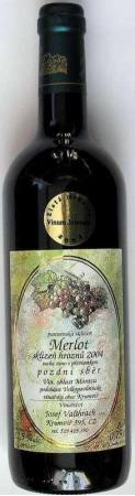 Fľaša vína Merlot 2004, pozdný sber (suché)