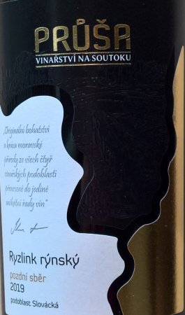Fľaša vína Ryzlink rýnský 2019, pozdný sber (polosuché)