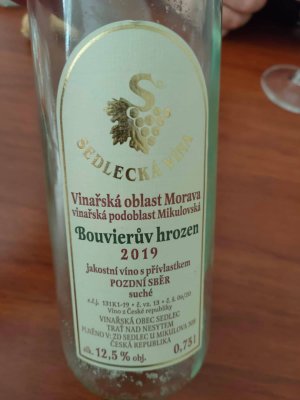 Fľaša vína Bouvierův hrozen 2019, pozdný sber (suché)