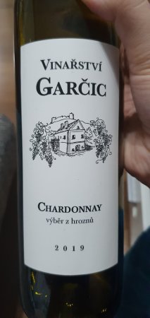 Fľaša vína Chardonnay 2019, výber z hrozna (polosladké)