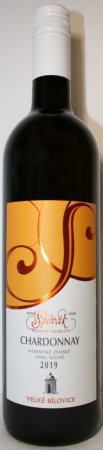 Fľaša vína Chardonnay 2019, zemské víno (suché)