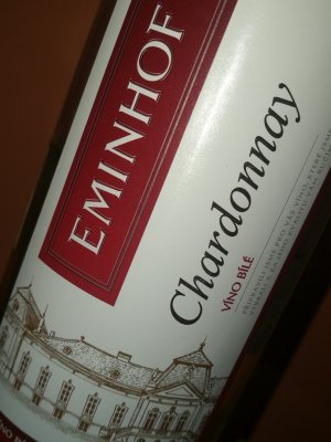 Fľaša vína Chardonnay (Eminhof) 2018, akostné víno (polosuché)
