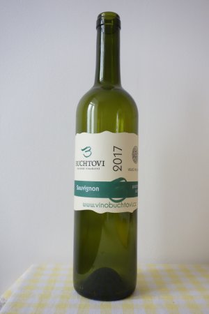 Fľaša vína Sauvignon 2017, pozdný sber (suché)