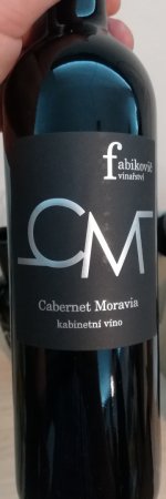 Fľaša vína Cabernet Moravia 2017, kabinetné víno (suché)