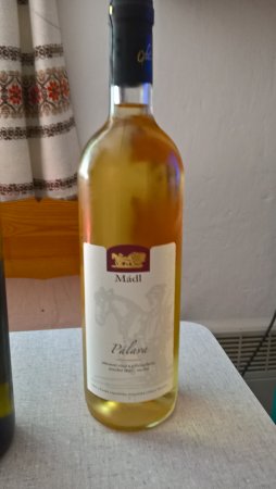 Fľaša vína Pálava 2017, pozdný sber (suché)