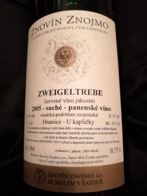 Fľaša vína Zweigeltrebe 2005, akostné víno (suché)