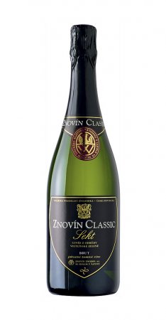 Fľaša vína Znovín Classic Sekt 2016, akostné šumivé víno (brut)