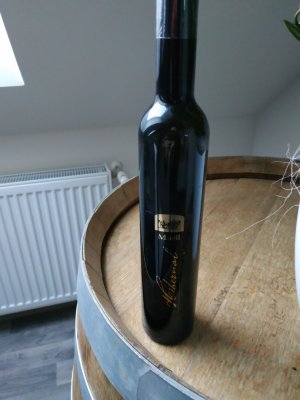 Fľaša vína Hibernal 2015, akostné víno (sladké)