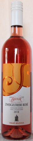 Fľaša vína Zweigeltrebe rosé 2018, zemské víno (polosladké)