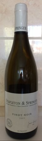 Fľaša vína Pinot Noir 2009, zemské víno (suché)