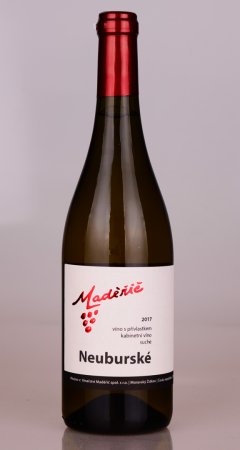 Fľaša vína Neuburské 2017, kabinetné víno (suché)