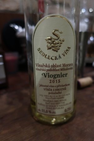 Fľaša vína Viognier 2015, výber z hrozna (polosladké)
