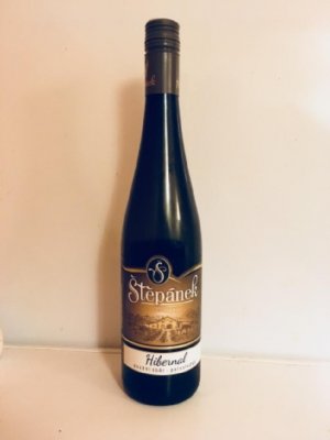 Fľaša vína Hibernal 2017, pozdný sber (polosladké)