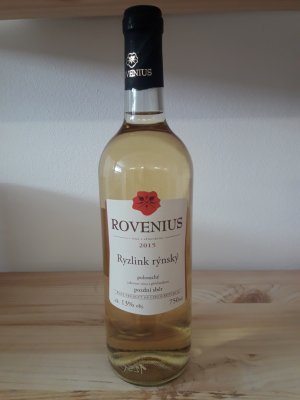 Fľaša vína Ryzlink rýnský 2015, pozdný sber (polosuché)