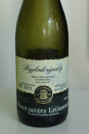 Fľaša vína Ryzlink rýnský 2013, pozdný sber (polosuché)