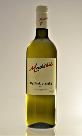 Fľaša vína Ryzlink vlašský 2015, zemské víno (suché)