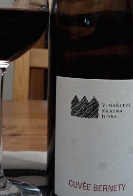 Fľaša vína Cuvée Bernety 2011, zemské víno (suché)