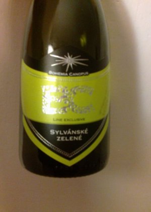 Fľaša vína Sylvánské zelené 2011, pozdný sber (suché)