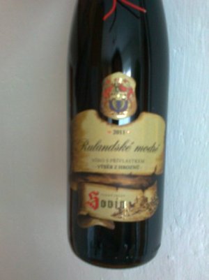 Fľaša vína Rulandské modré 2011, výber z hrozna (suché)