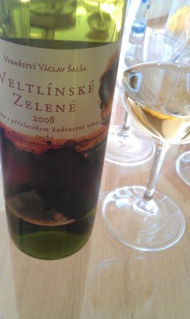 Fľaša vína Veltlínské zelené 2008, kabinetné víno (suché)