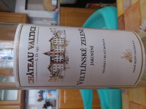 Fľaša vína Veltlínské zelené 2012, akostné víno (suché)