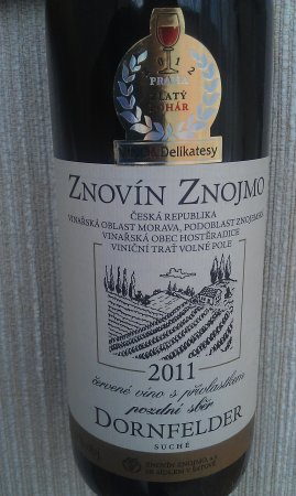 Fľaša vína Dornfelder 2011, pozdný sber (suché)