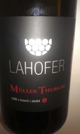 Fľaša vína Müller Thurgau 2011, výber z hrozna (sladké)