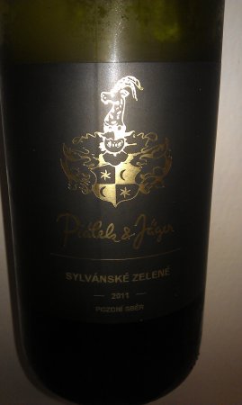 Fľaša vína Sylvánské zelené 2011, pozdný sber (suché)