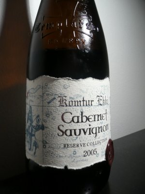 Fľaša vína Cabernet Sauvignon 2005, akostné víno (suché)